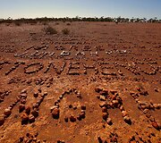 7 metus sausros kamuojamas Stounhendžas Australijoje