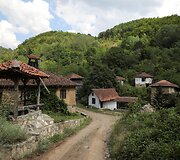 Tu&scaron;tėjantys kaimai Serbijoje