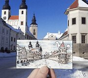 Vaikinas keliaudamas palygina savo pie&scaron;inius su tikraisiais monumentais