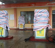 Vietname siaučia smarkus taifūnas Doksuri