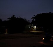 Nelegaliai auksą kasančių brazilų bendruomenė