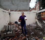 Po žemės drebėjimo: meksikiečių portretai savo namų griuvėsiuose