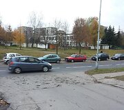 Automobilių stovėjimo aik&scaron;telės Vilniaus Žemynos gatvėje