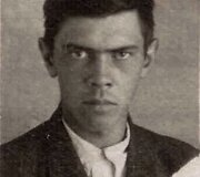 Tremtinys Algimantas Dailidė SSRS valstybės saugumo ministerijos (MGB) Staro Bardinsko r. (Altajaus kra&scaron;tas) komendantūroje. 1950 m.