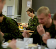 Jaunesniųjų karininkų vadų mokymai