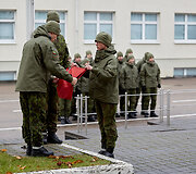 Jaunesniųjų karininkų vadų mokymai