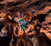 Kuneo urvuose pozuojantis fotografas Paolo Lombardi