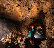 Kuneo urvuose pozuojantis fotografas Paolo Lombardi