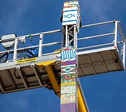Auk&scaron;čiausias (36 m) LEGO kaladėlių statinys pasaulyje i&scaron;kilo Tel Avive
