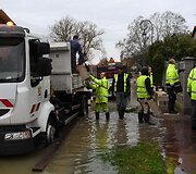 Patvinusi Senos upė Paryžiuje