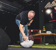 &bdquo;Kitokie pasikalbėjimai&ldquo; su Vytaru Radzevičiumi