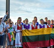 Tauti&scaron;ka giesmė Londone 2015