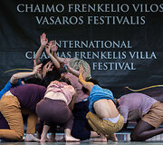 &scaron;okio teatro &bdquo;Aura&ldquo; pasirodymas
