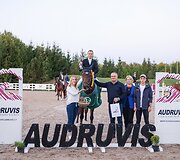 Žirgų konkūrų varžybose Joni&scaron;kyje susirinko ry&scaron;kiausias Baltijos &scaron;alių žvaigždynas