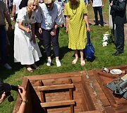 Prie  A.Ramanausko-Vanago ir J.Vitkaus-Kazimieraičio vadavietės Kasčiūnuose skambėjo patriotinės dainos ir kalbos