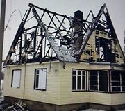 Aurelijos Bujanauskienės &scaron;eimos sudegę namai
