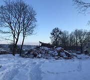 J.Kraucevičiaus vila prie&scaron; ir po griovimo darbų
