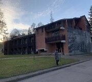 Bir&scaron;tone ilgą laiką akį rėžę griuvėsiai prie&scaron; ir po rekonstrukcijos