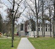 Bir&scaron;tone ilgą laiką akį rėžę griuvėsiai prie&scaron; ir po rekonstrukcijos