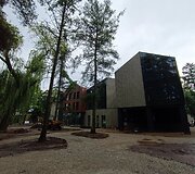 Bir&scaron;tone ilgą laiką akį rėžę griuvėsiai po rekonstrukcijos