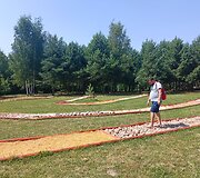 Basų kojų takas &scaron;alia Kadagių slėnio
