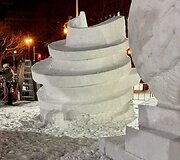 Japonijoje vykusiame kasmetiniame sniego skulptūrų festivalyje lietuviai i&scaron;kovojo bronzos medalius