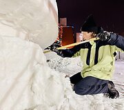 Japonijoje vykusiame kasmetiniame sniego skulptūrų festivalyje lietuviai i&scaron;kovojo bronzos medalius