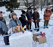 Japonijoje vykusiame kasmetiniame sniego skulptūrų festivalyje lietuviai i&scaron;kovojo bronzos medalius