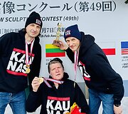 Japonijoje vykusiame kasmetiniame sniego skulptūrų festivalyje lietuviai i&scaron;kovojo bronzos medalius