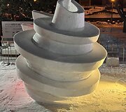 Japonijoje vykusiame kasmetiniame sniego skulptūrų festivalyje lietuviai i&scaron;kovojo bronzos medalius