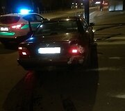 Avarija Kauno A.Juozapavičiaus prospekte: &bdquo;BMW&ldquo; įvažiavo į namą