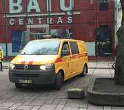 Kauno Laisvės alėjoje, daugiabutyje, gaisrininkai ie&scaron;kojo dūmų kvapo &scaron;altinio