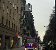 Kauno Laisvės alėjoje, daugiabutyje, gaisrininkai ie&scaron;kojo dūmų kvapo &scaron;altinio