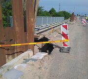 Dotnuvoje strigo pėsčiųjų bei dviračių tako klojimo darbai