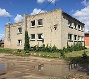 Namas, kuriame gyvena narkotikais apsinuodijęs dvejų metų vaikas