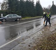Avarija Pajūrio miestelyje: žmones vadavo ugniagesiai