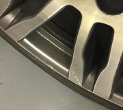 BMW užstrigo Vilniaus &bdquo;Circle K&ldquo; degalinės plovykloje