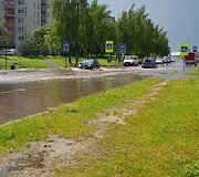 Po galingos liūties paskendo Kauno gatvės