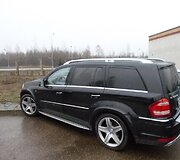 Vokietijoje vogtas &bdquo;Mercedes Benz 350 GL&ldquo;