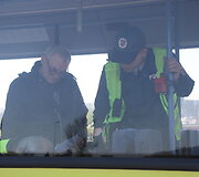 Atvykęs policijos patrulis padėjo vairuotojams užpildyti eismo įvykio deklaraciją