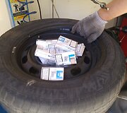 Kontrabandininko i&scaron; Baltarusijos melas paai&scaron;kėjo i&scaron;ardžius jo automobilį