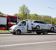Įvažiavimo į Lapes sankryžoje - &bdquo;VW Golf&ldquo; ir &bdquo;Mercedes&ldquo; avarija