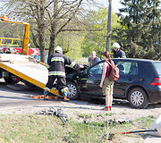 Įvažiavimo į Lapes sankryžoje - &bdquo;VW Golf&ldquo; ir &bdquo;Mercedes&ldquo; avarija
