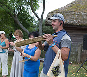 Rum&scaron;i&scaron;kėse &scaron;venčiama Žolinė