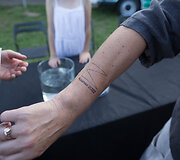 Pėdos marių dugne: gyvenimo sūpuoklės-kareivėliai i&scaron; marių dugno