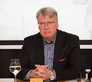 Lasse Aho, "Olvi" grupės prezidentas