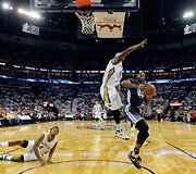 &bdquo;Golden State Warriors&ldquo; &bdquo;New Orleans Pelicans&ldquo;.