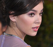 Hailee Steinfeld