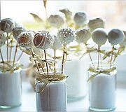 Joana Dragašytė. Žavieji &bdquo;Cake Pop'sai&ldquo;, skirti brolio vestuvėms.