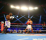 Many Pacquiao &ndash; Timothy Bradley